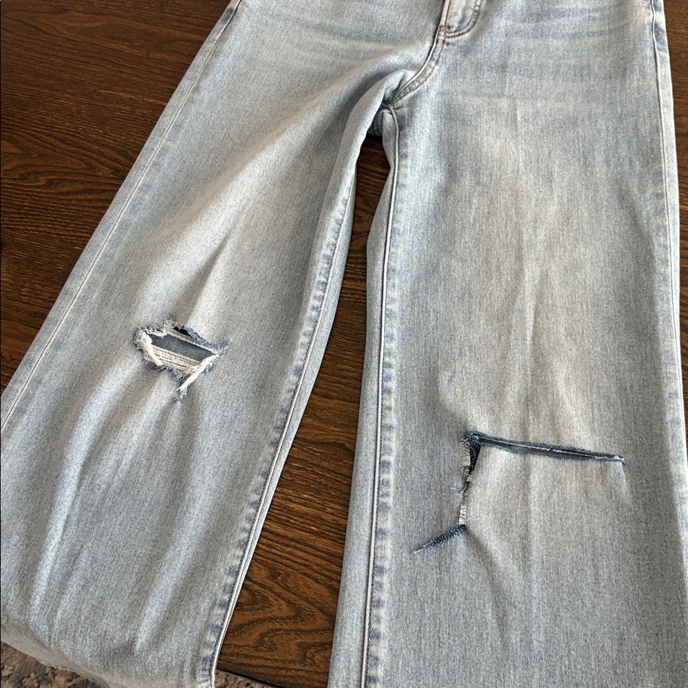 Express Wide Leg High Rise Light Blue Jeans with Distressed Knees Size 27 - Picture 3 of 11